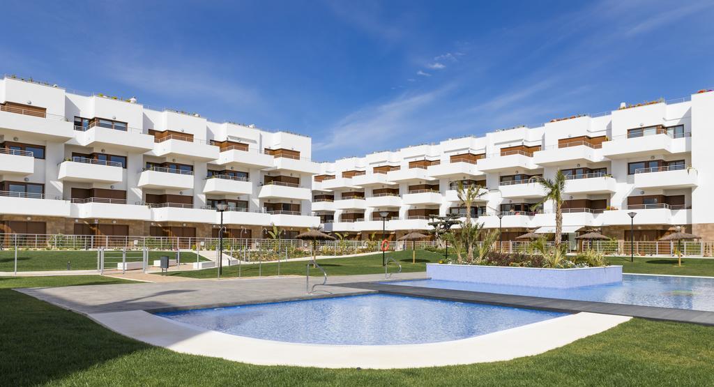Terrazas De Campoamor By Mar Holidays Orihuela Exterior foto